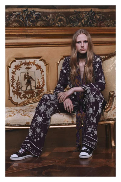 Look 8